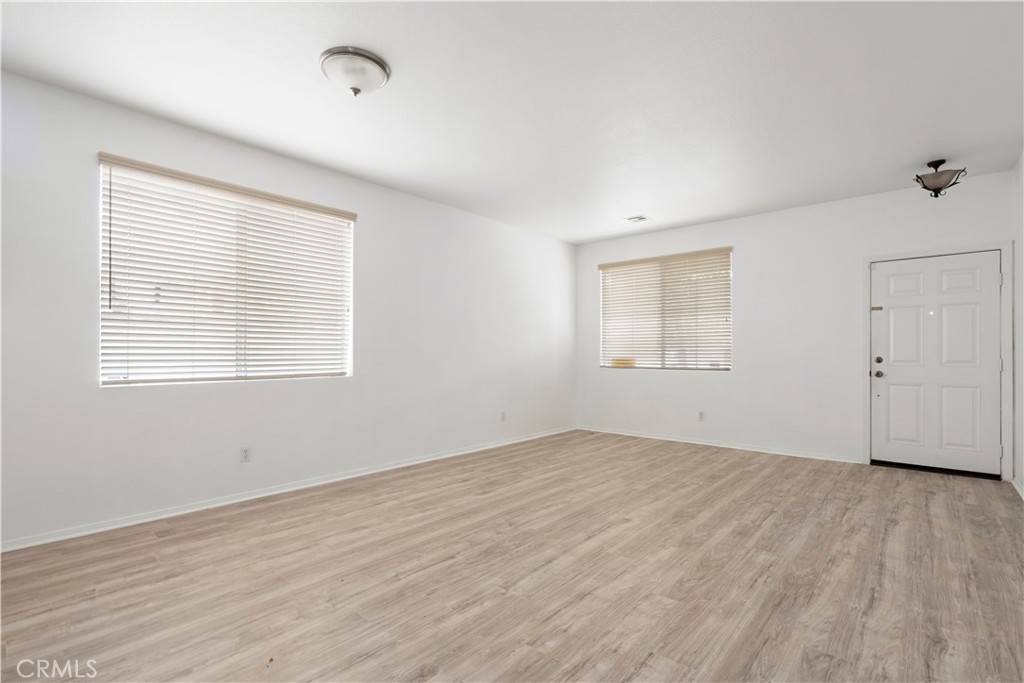 25876 Lake Shore Lane