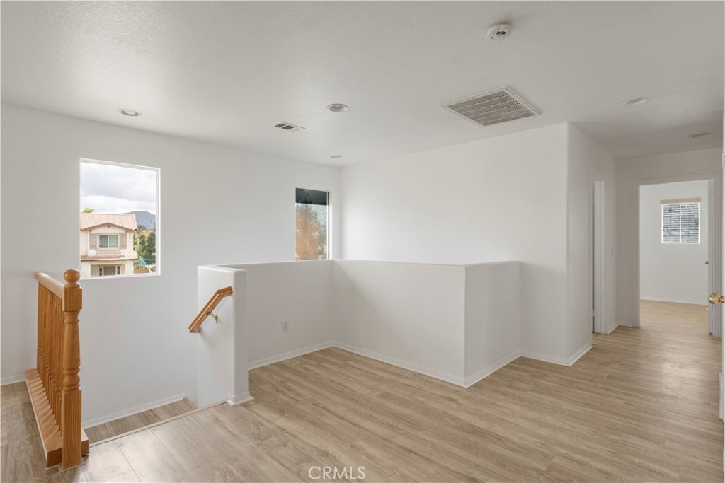 25876 Lake Shore Lane