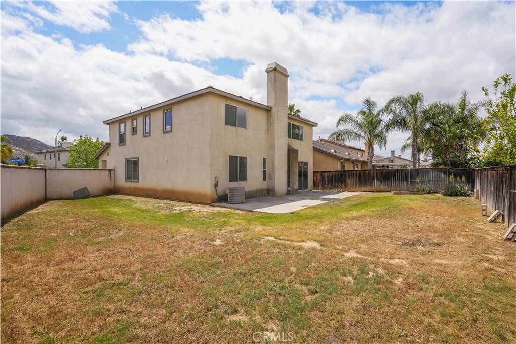 25876 Lake Shore Lane