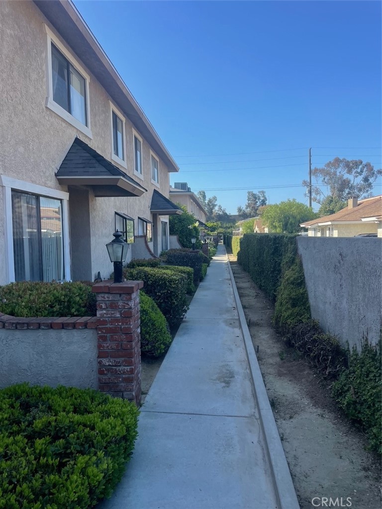 9313 1/2 Park Street