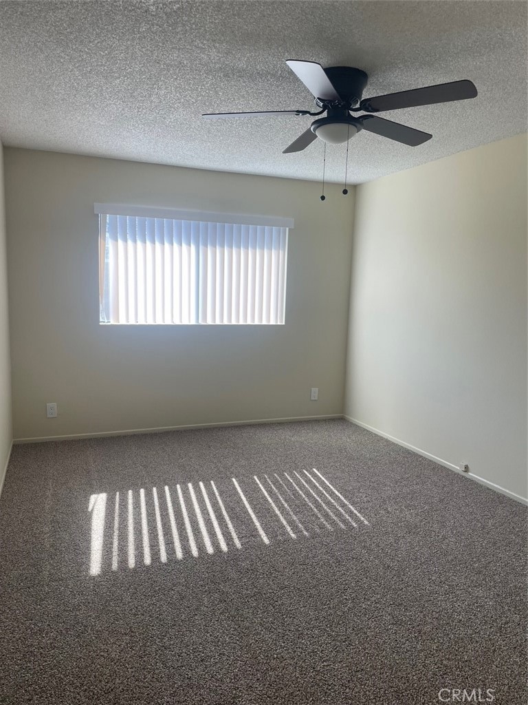 9313 1/2 Park Street