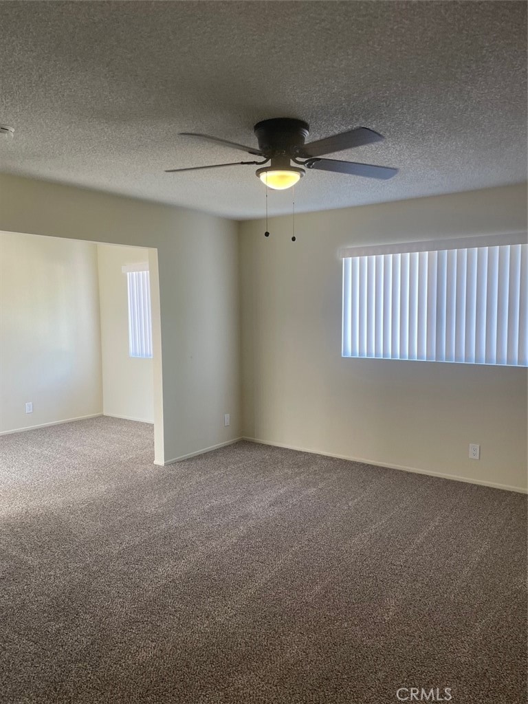 9313 1/2 Park Street