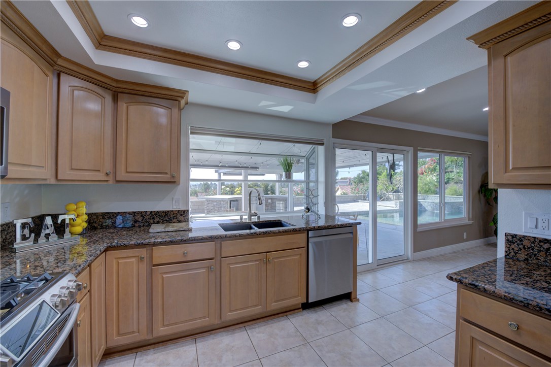 2546 N Orange Hill Lane