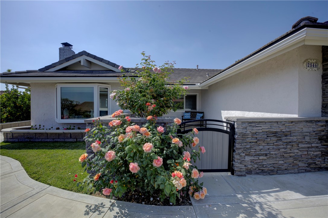 2546 N Orange Hill Lane