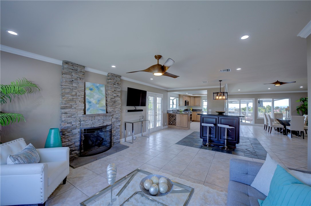 2546 N Orange Hill Lane