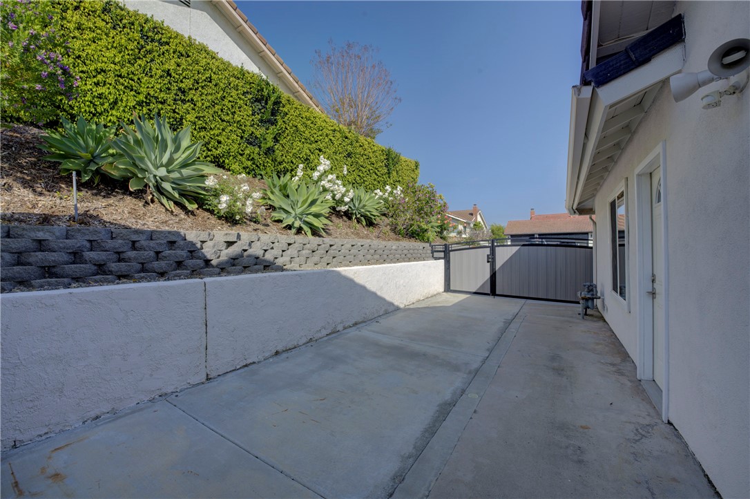 2546 N Orange Hill Lane