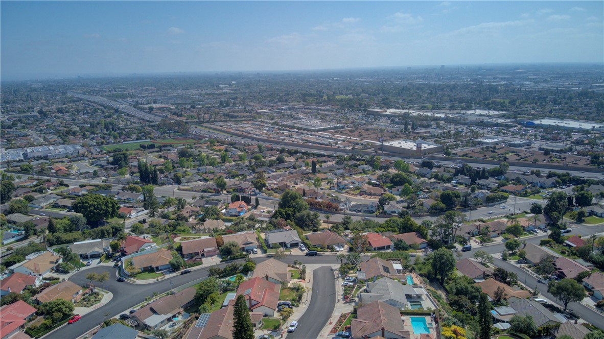 2546 N Orange Hill Lane