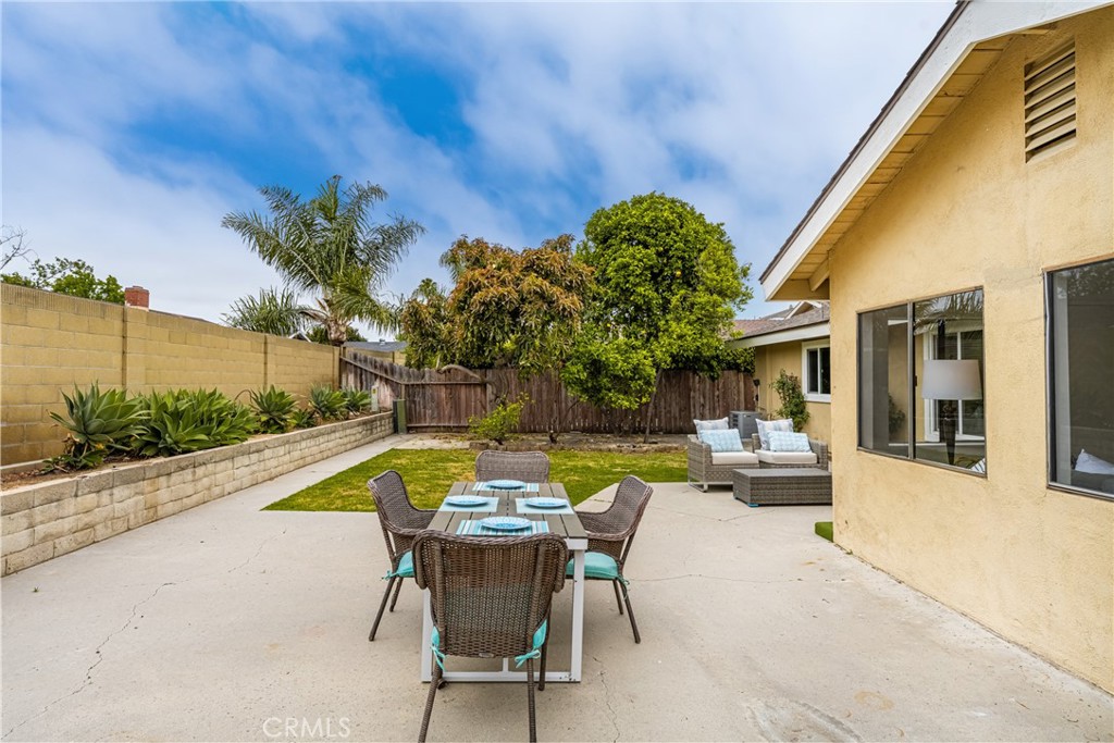 265 N Sacramento Street