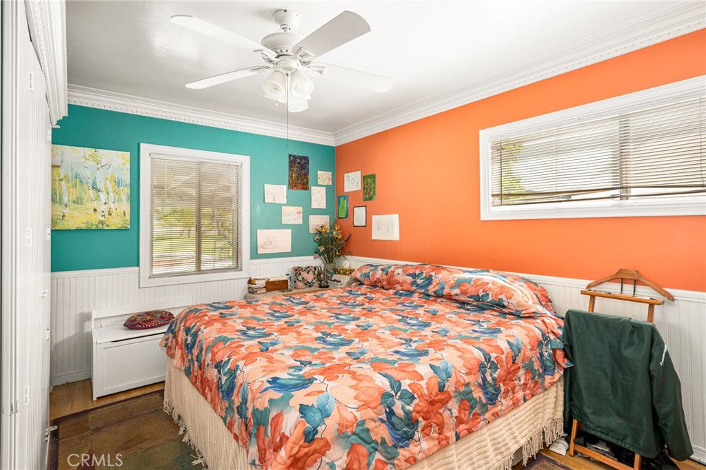 8541 Orangewood Avenue