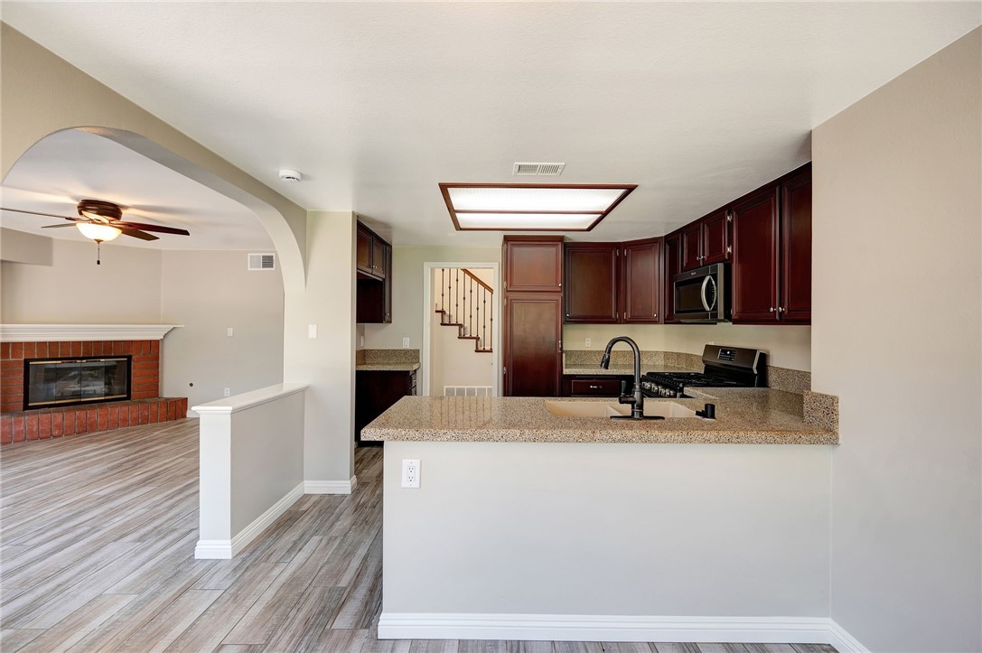 30590 Laramie Avenue