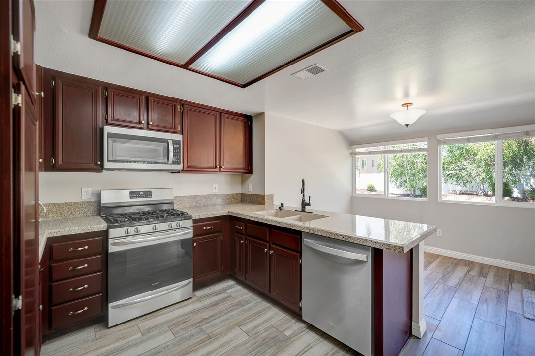 30590 Laramie Avenue