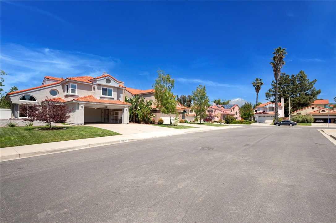 30590 Laramie Avenue