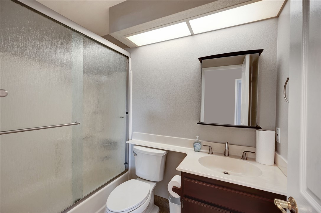 30590 Laramie Avenue