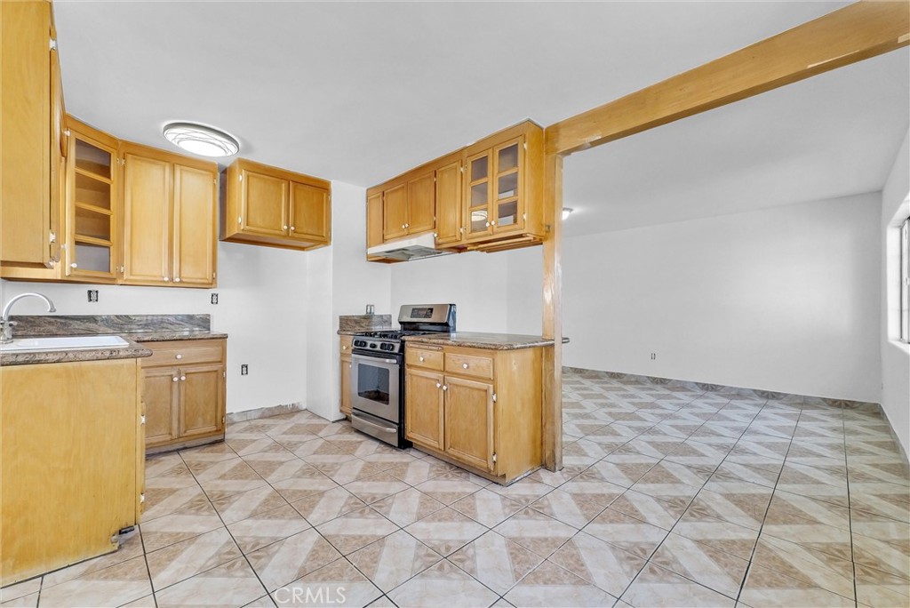 12012 Barnwall Street