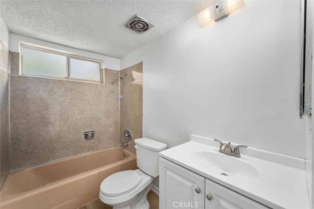 2782 Woodstock