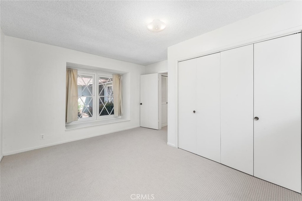 2782 Woodstock