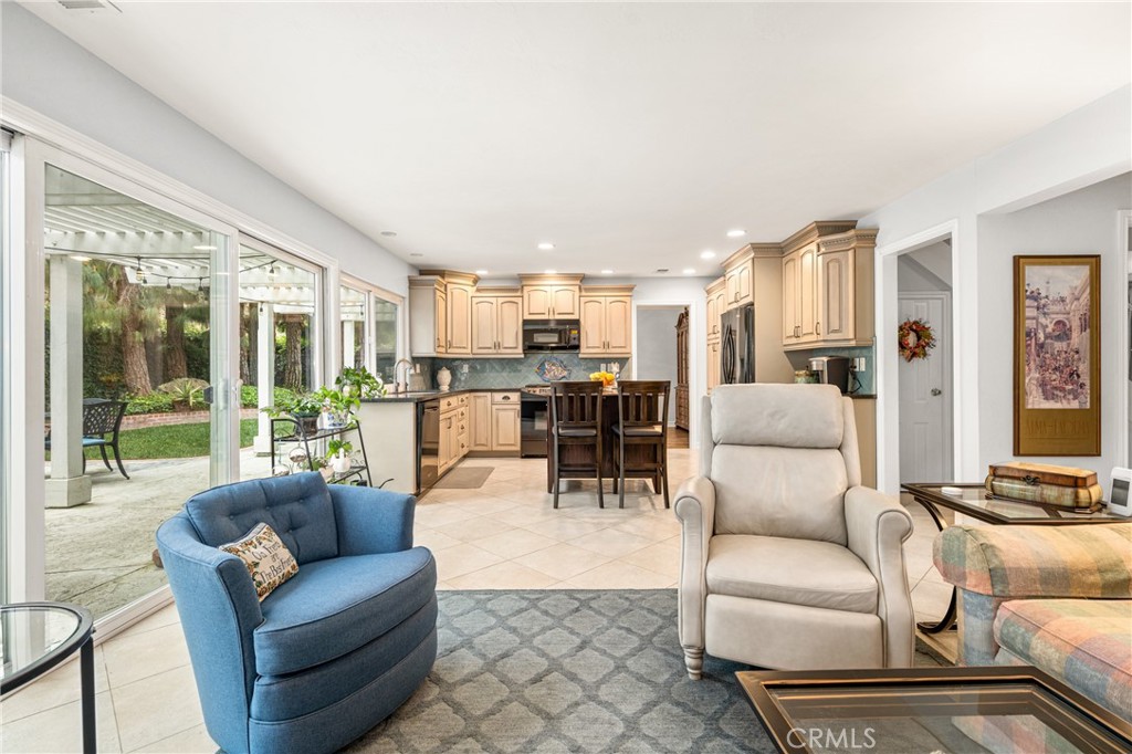 2391 Coco Palm Drive