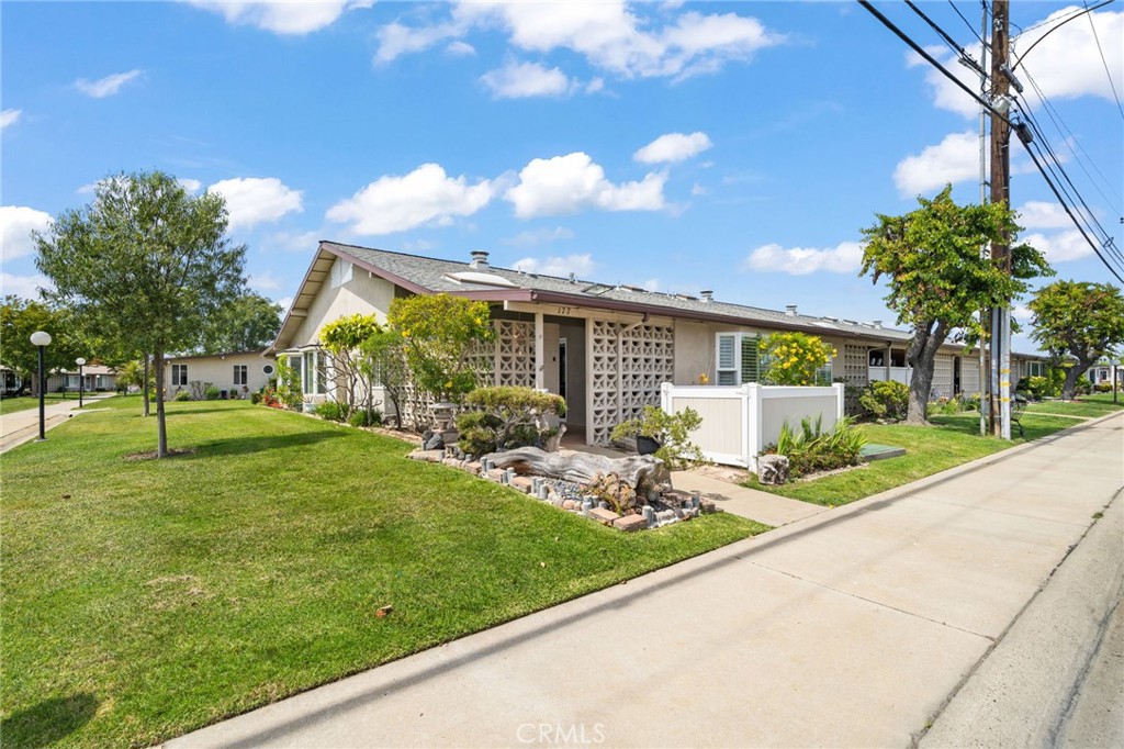 1261 Oakmont Road 177F