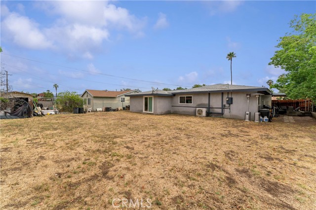 6673 Lessie LN