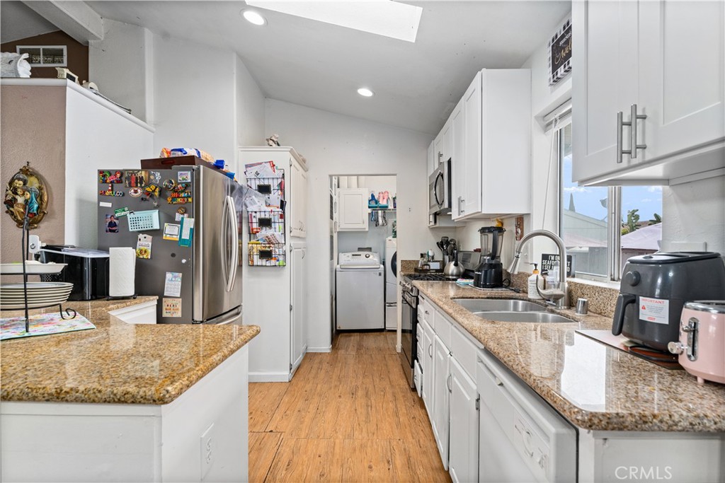 8200 Bolsa Avenue 92