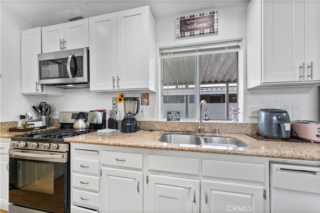 8200 Bolsa Avenue 92