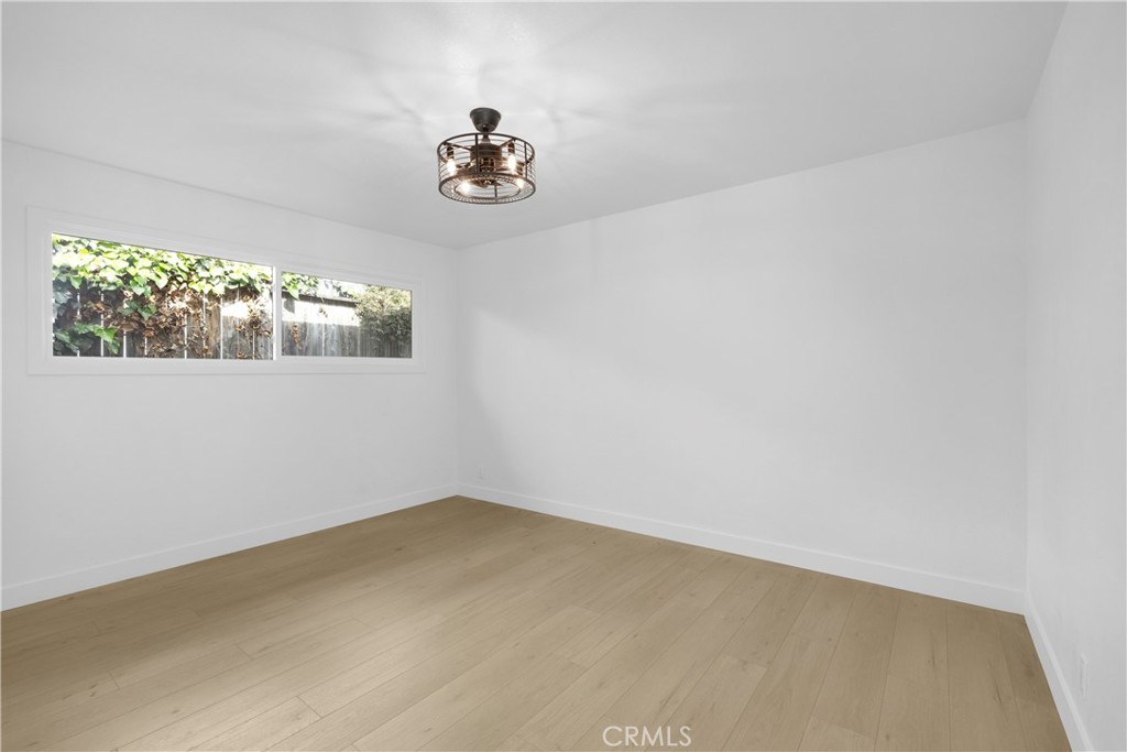 26731 Avenida Las Palmas