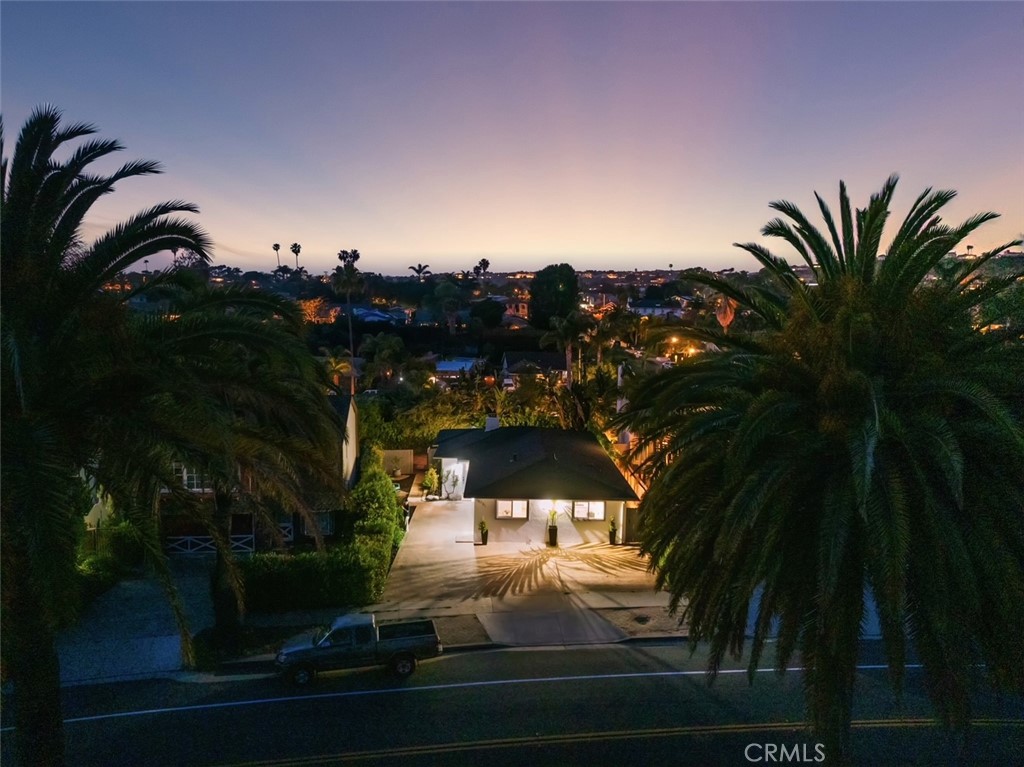 26731 Avenida Las Palmas