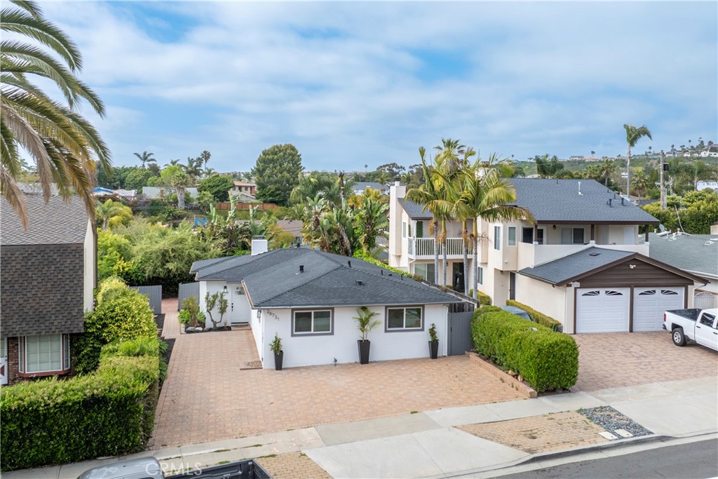 26731 Avenida Las Palmas