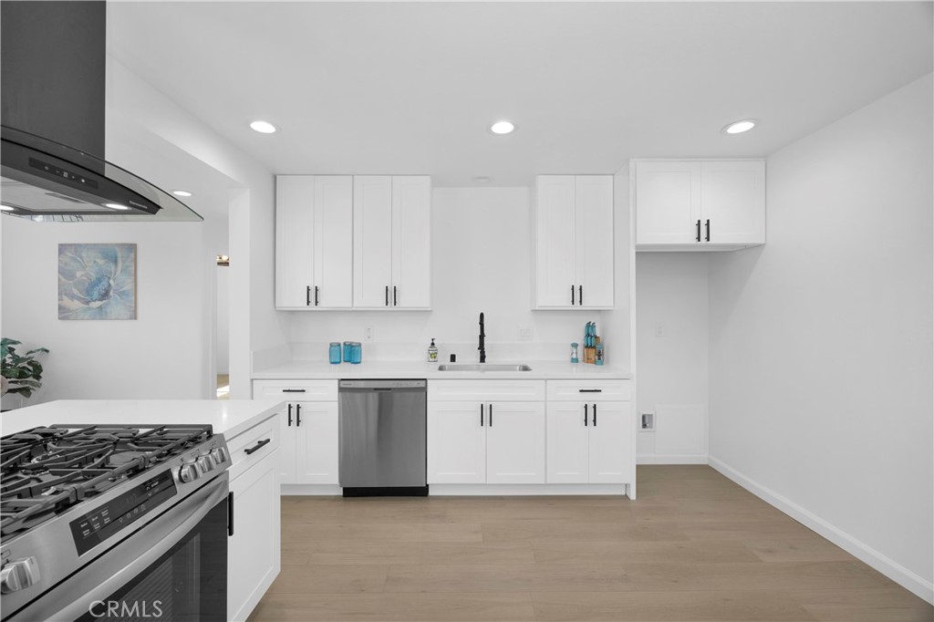 26731 Avenida Las Palmas