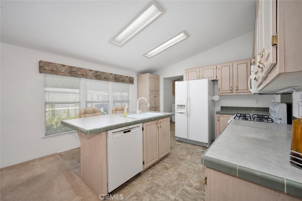 16222 Monterey Lane 283