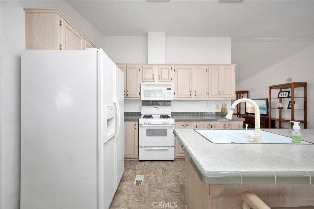 16222 Monterey Lane 283