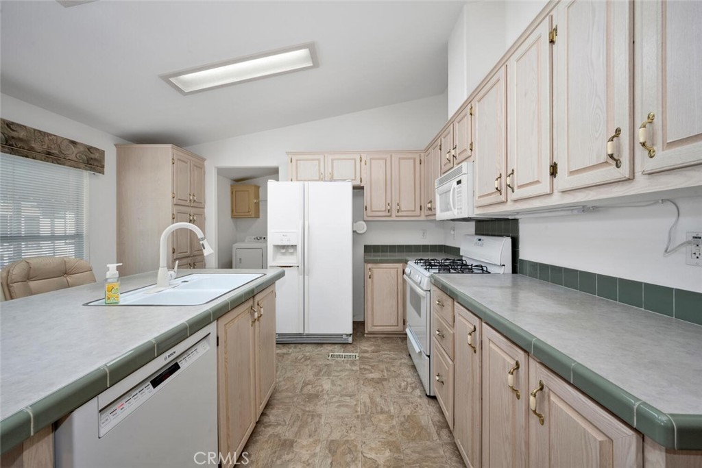 16222 Monterey Lane 283