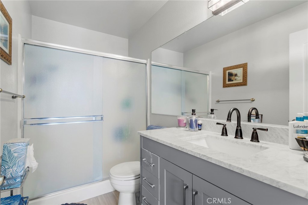 1736 N Hacienda Drive