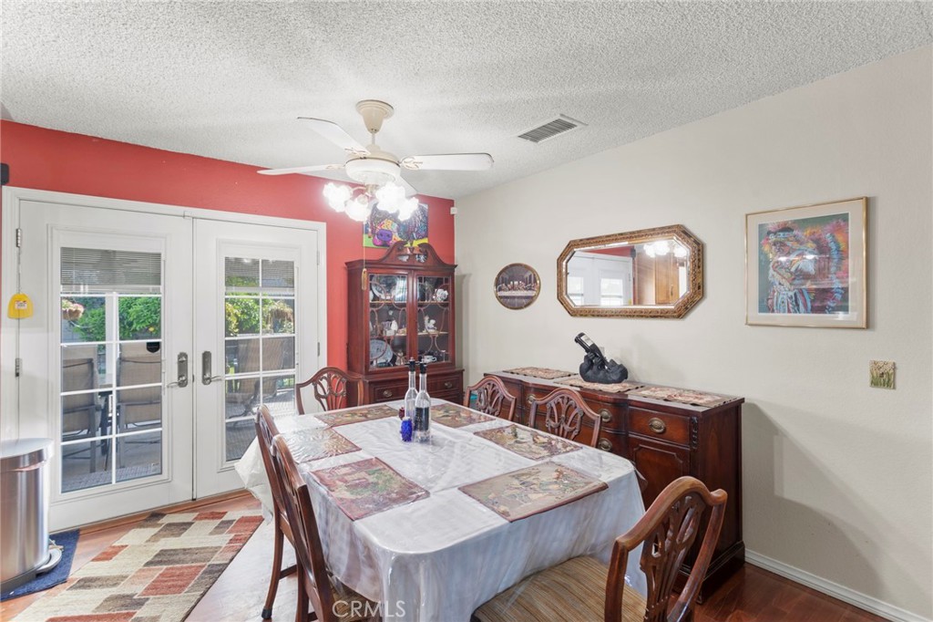 1736 N Hacienda Drive