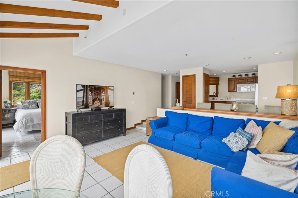 63 Camino De Flores 22