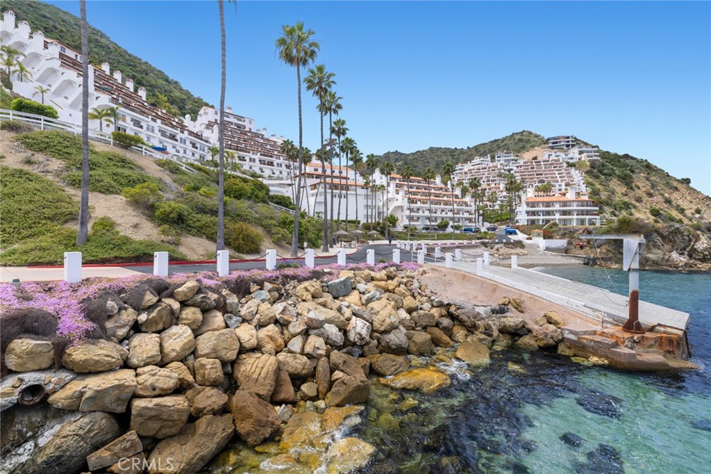 63 Camino De Flores 22