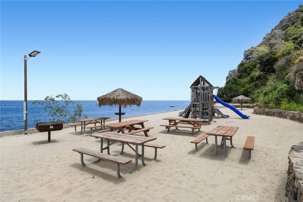 63 Camino De Flores 22