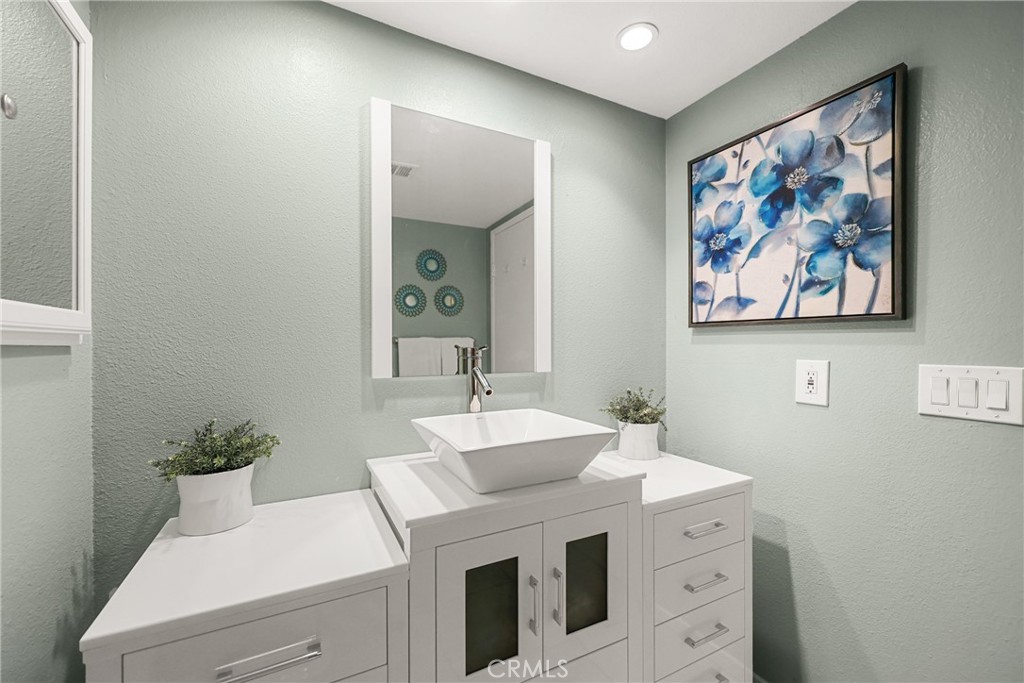 41099 La Costa Circle E