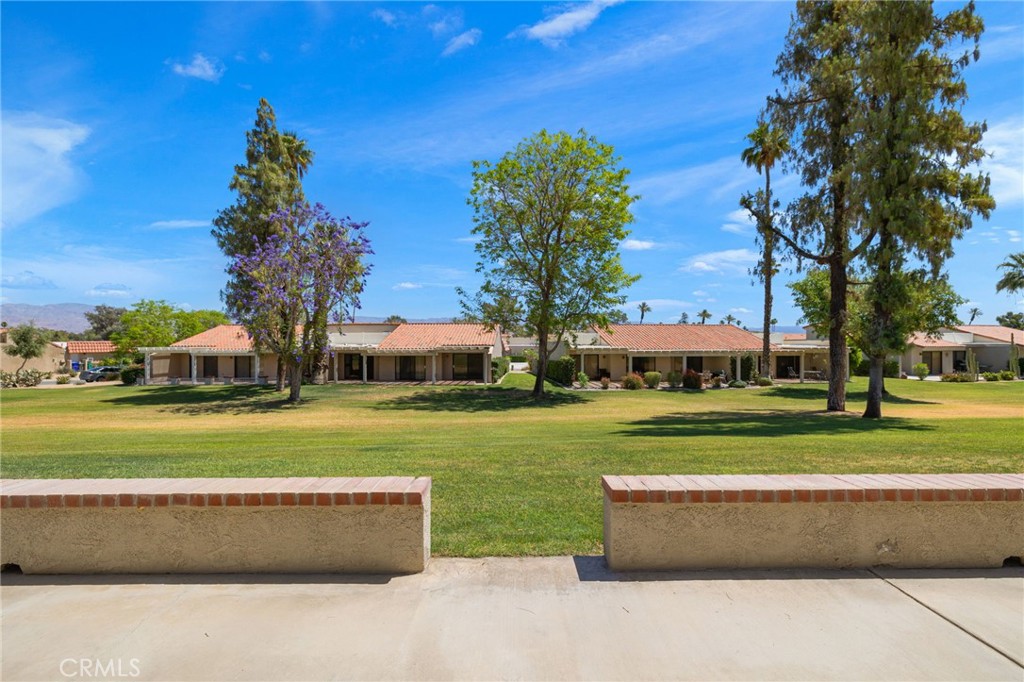40900 La Costa Circle W