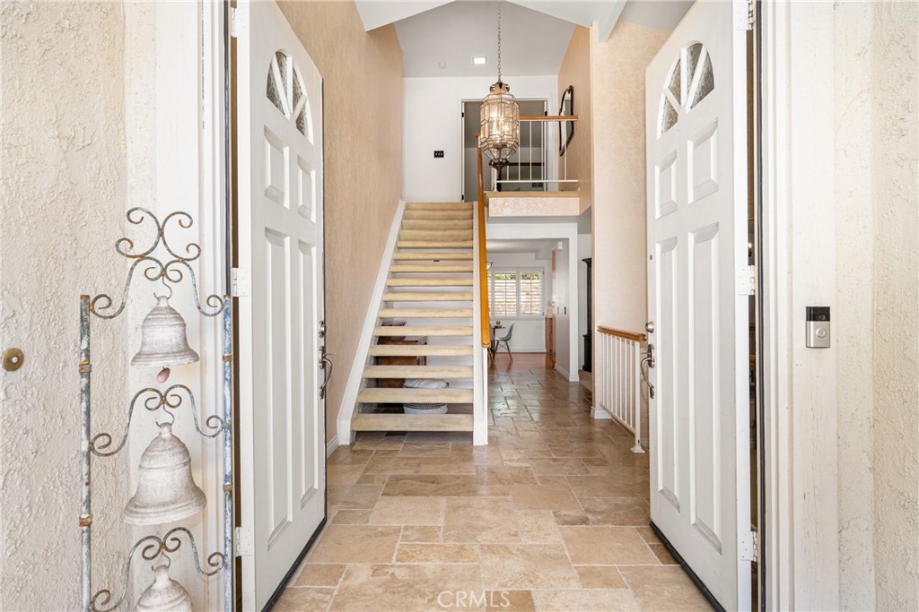 934 S La Salle Circle