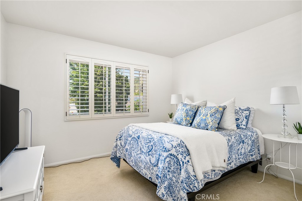 934 S La Salle Circle