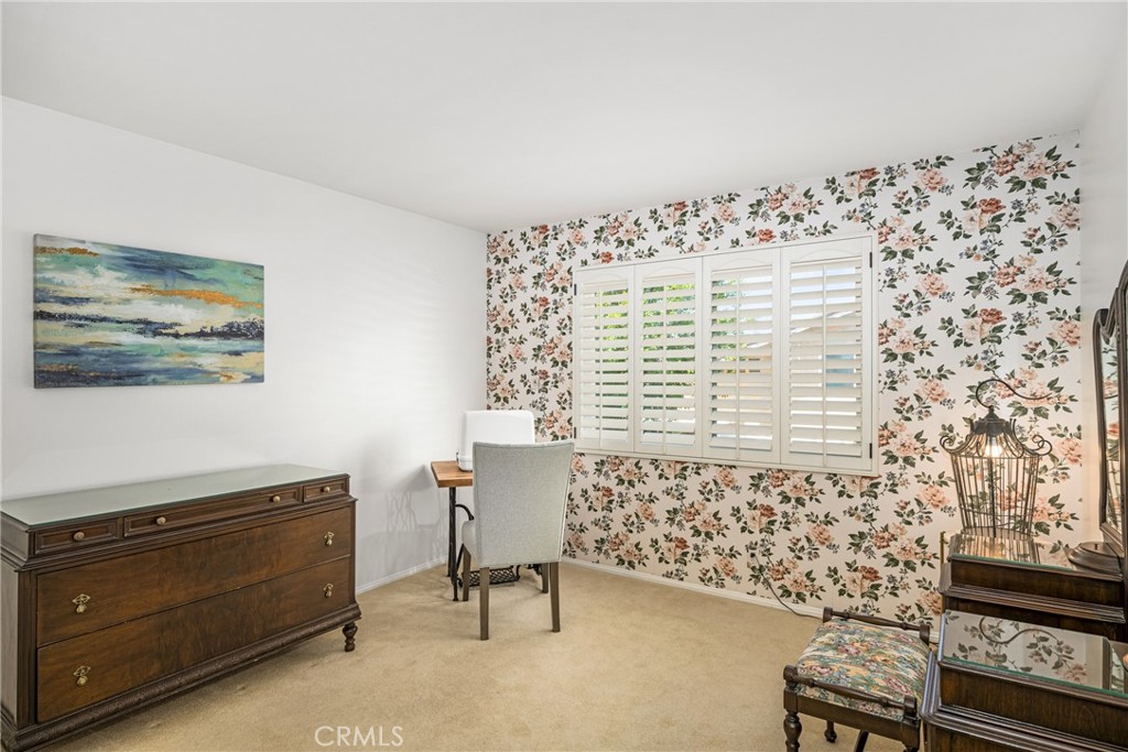 934 S La Salle Circle