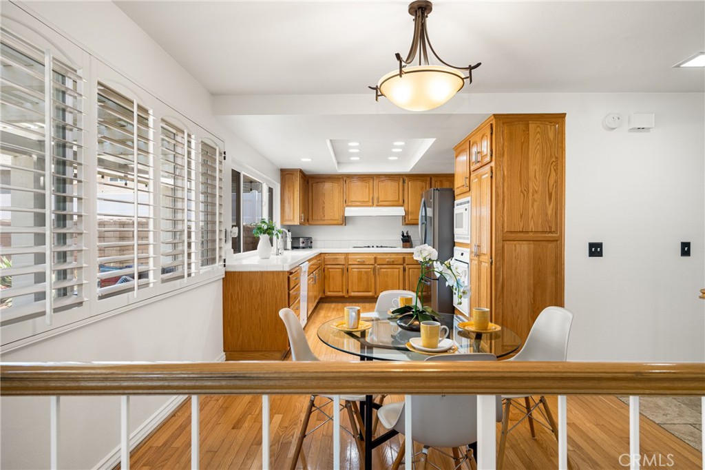 934 S La Salle Circle