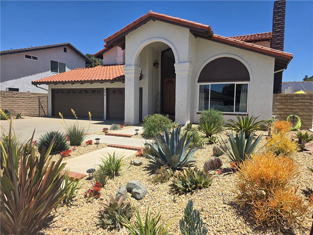 934 S La Salle Circle