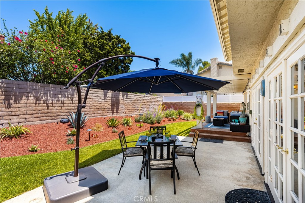 934 S La Salle Circle