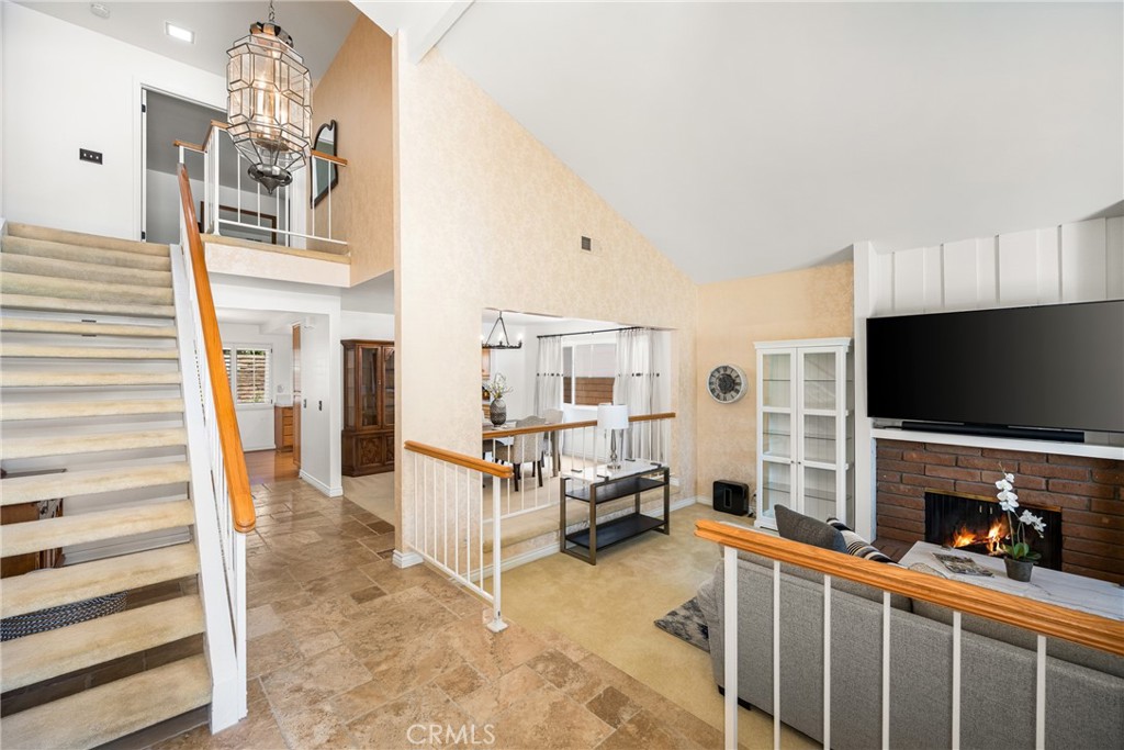 934 S La Salle Circle