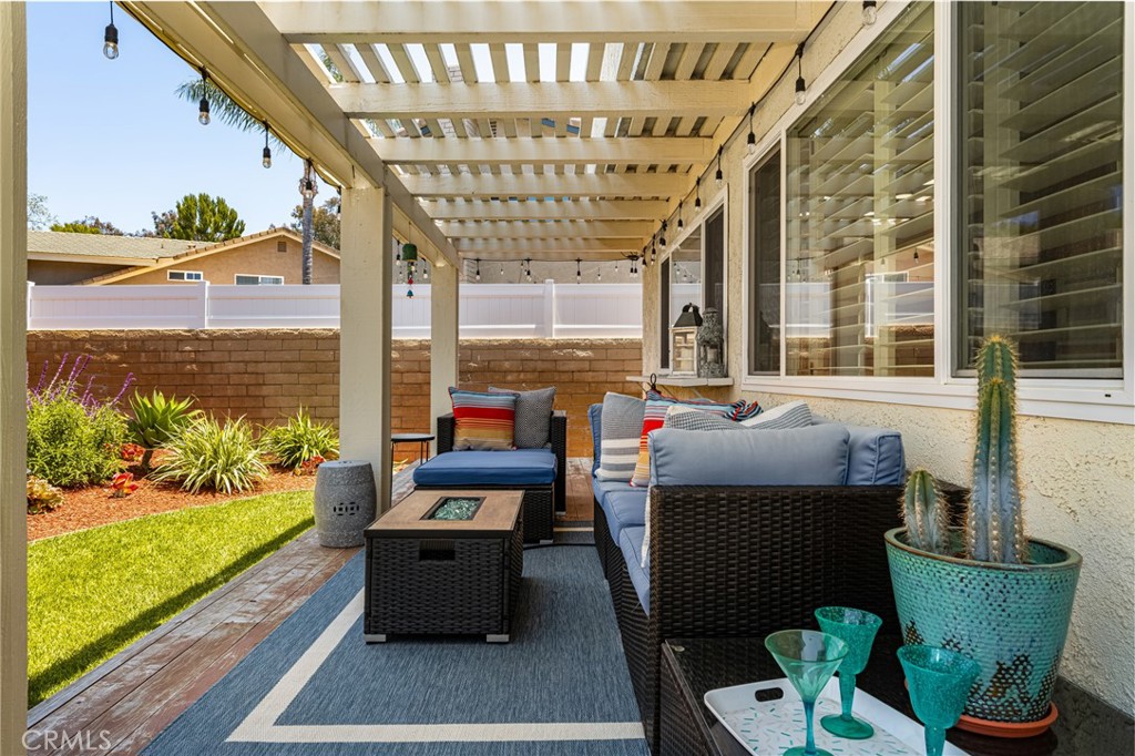 934 S La Salle Circle