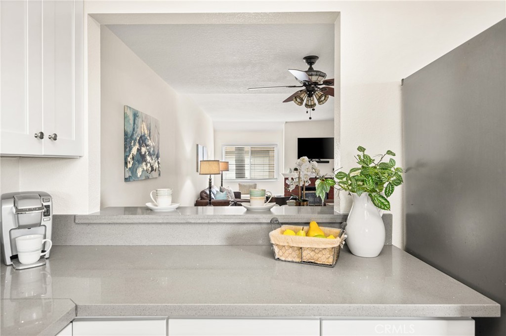 621 W Fletcher Avenue 3