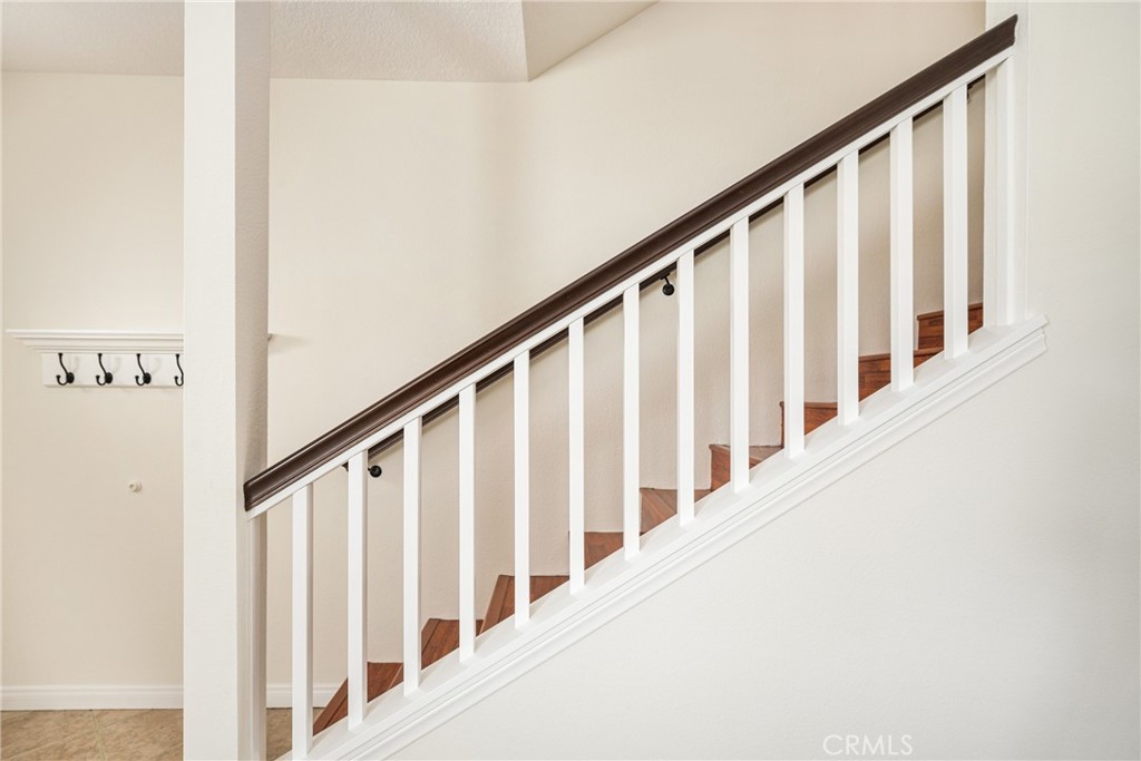 621 W Fletcher Avenue 3