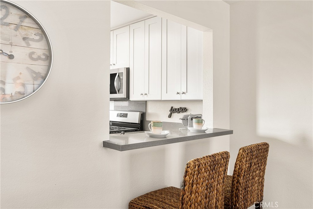 621 W Fletcher Avenue 3